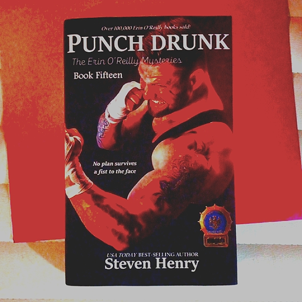 🌁 NWT: *SIGNED AUTOGRAPH COPY* PUNCH DRUNK, A NOVEL BY STEVEN HENRY.